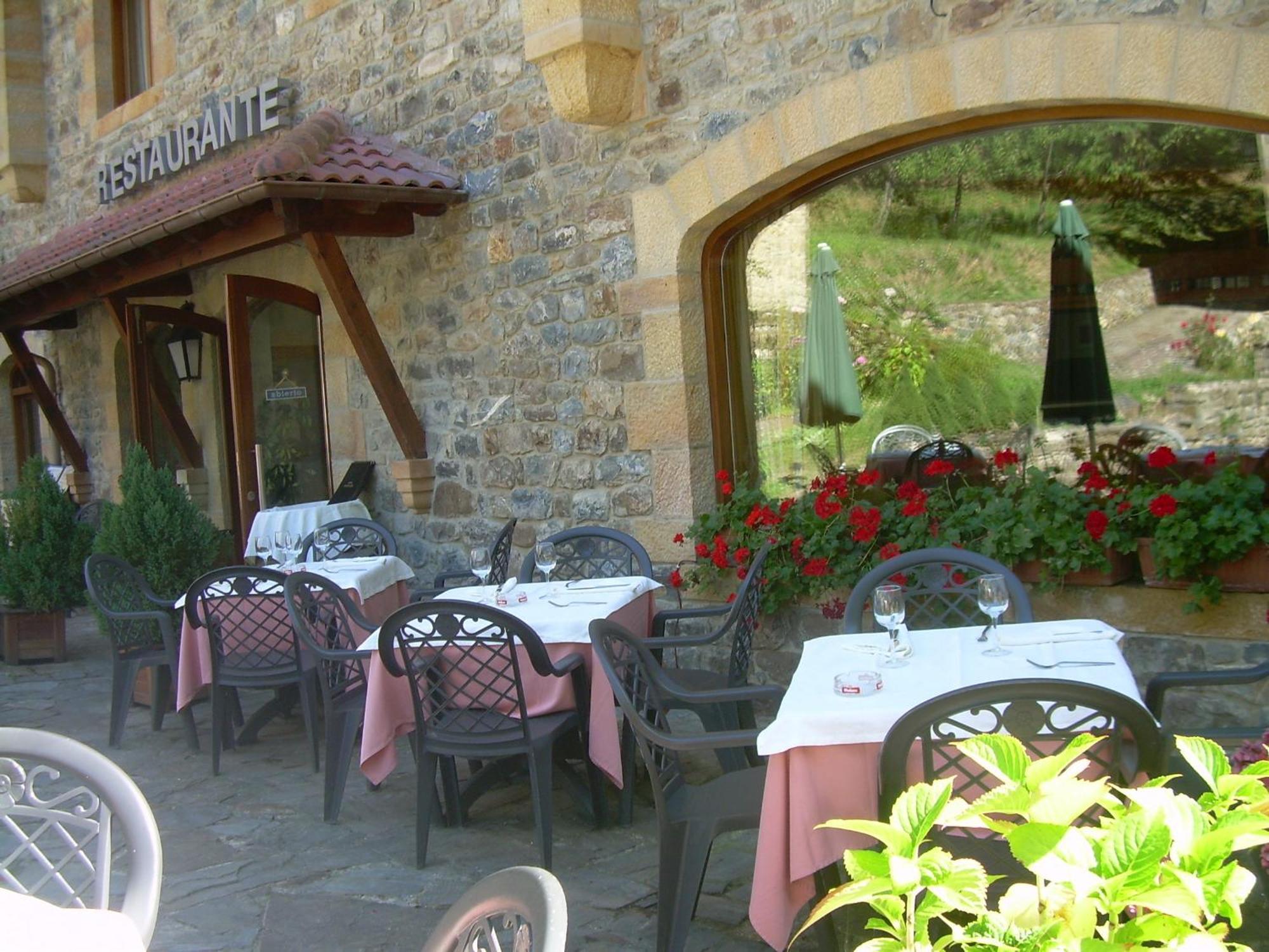 Hotel Cosgaya Esterno foto